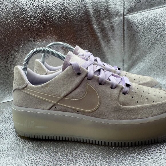 Size 7.5 Nike Air Force 1 Sage LX Low Womens Violet Mist‎ Sneakers AR5409-500 - Picture 2 of 12
